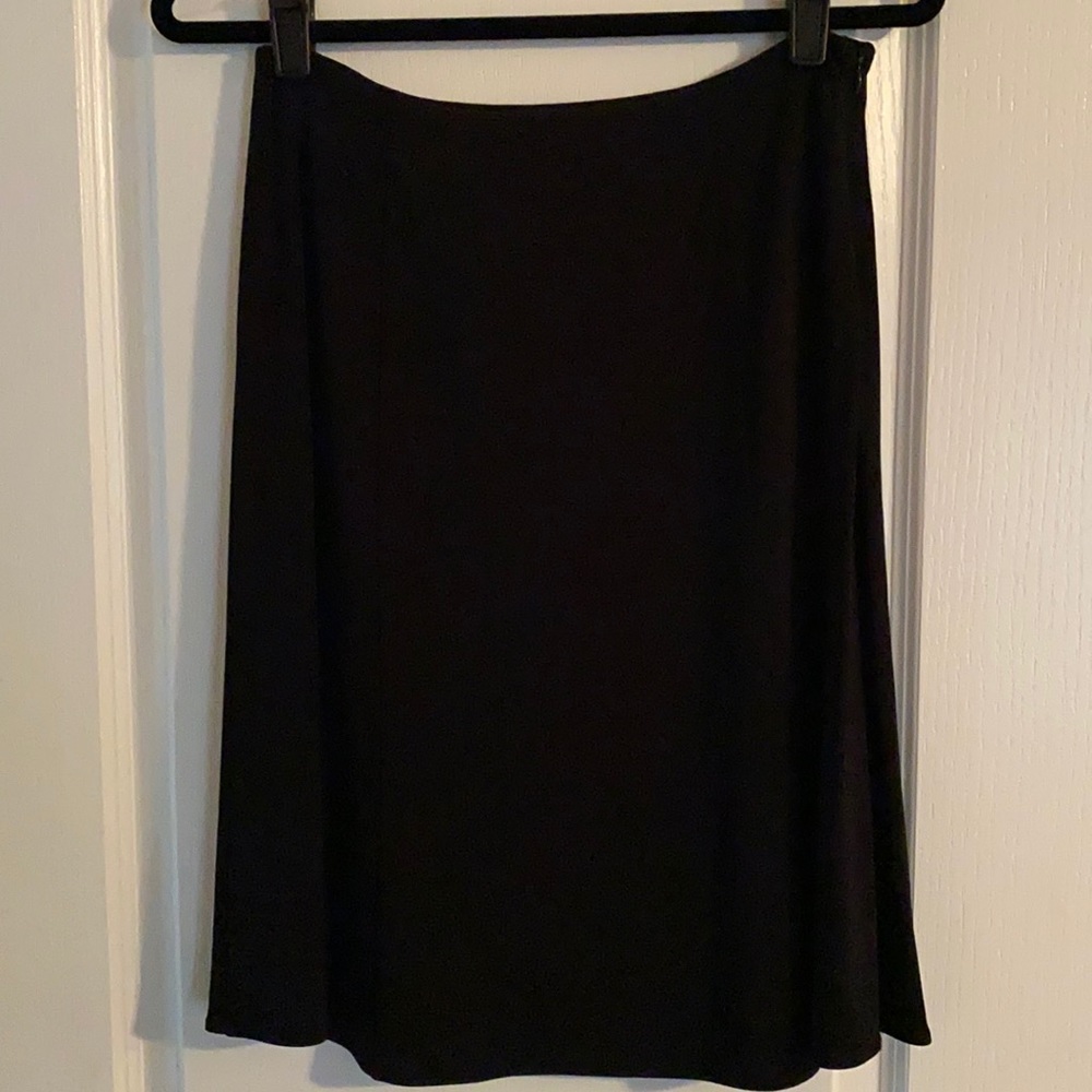 Black, flown midi skirt.